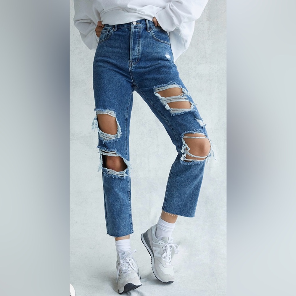PacSun Medium Blue Distressed High Waisted Straight Leg Jeans Size 26 Never Worn